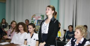 Українську мову плекати й ніколи не забувати