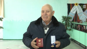 Щастя можна будувати й на своїй землі