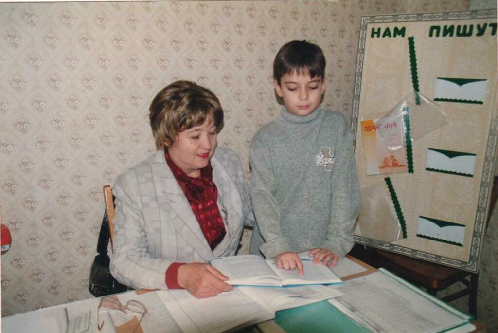 Всі хочуть щастя на землі