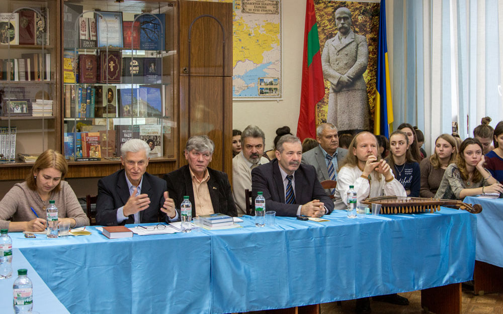 Світ ловив його, та не спіймав