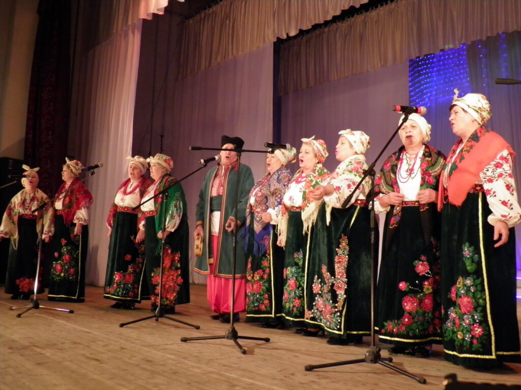 «Світозари» плюс «Хуторянка»