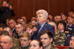 Що турбує силовиків?