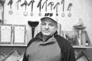 А роки летять…