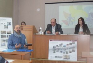 Сучасна архітектура і люди з обмеженими фізичними можливостями