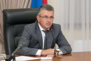 Країна може жити спокійно
