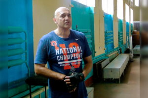ПОКОРИТЕЛІ спортивних вершин