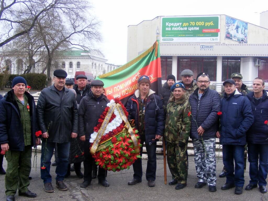 Подвиг своїх героїв ми ніколи не забудемо
