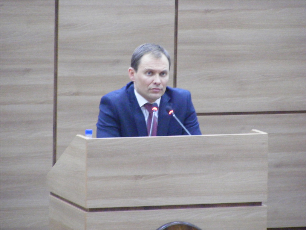 Діалог між владою і громадськістю триває