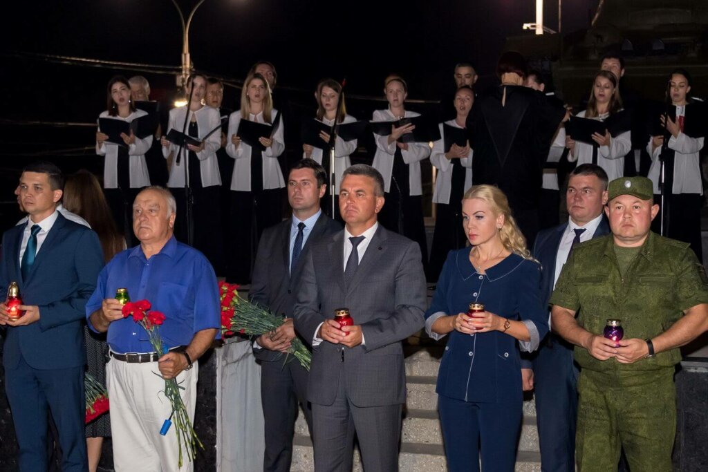 Ми знов прийшли до Вічного вогню: рокам ніколи пам’яті не стерти