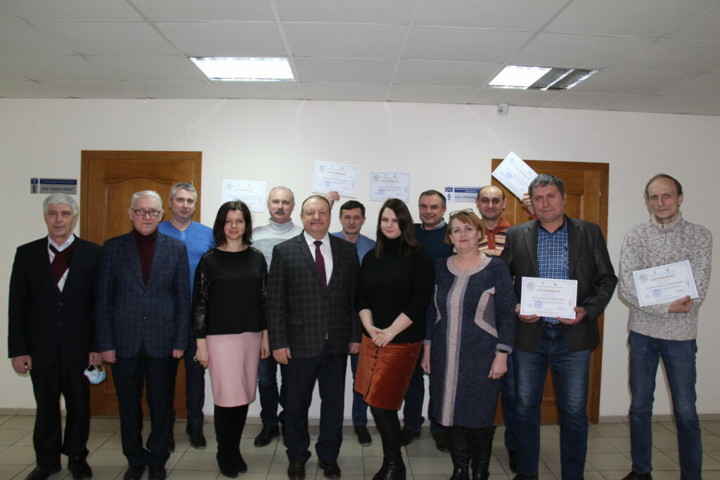Бізнесу потрібно вчитися
