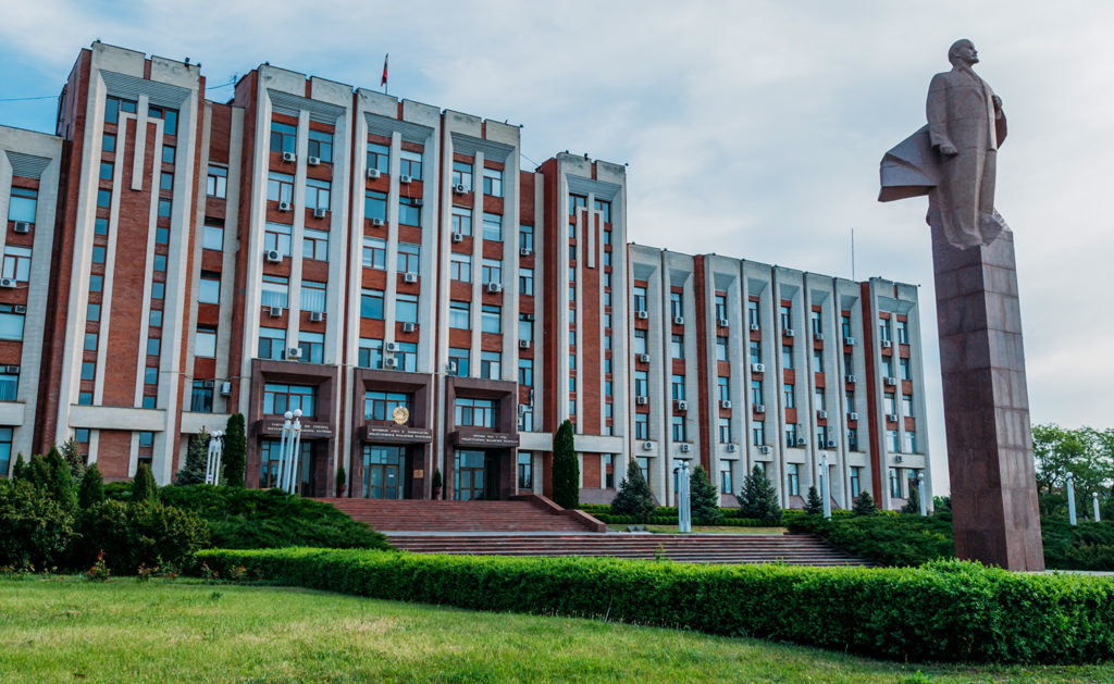 Парламентські Новини
