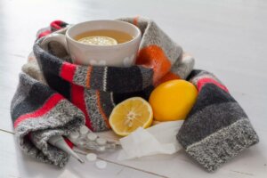 COVID-19  продовжує наступати