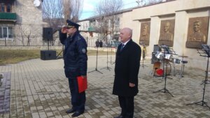 Зв’язок багатьох поколінь патріотів