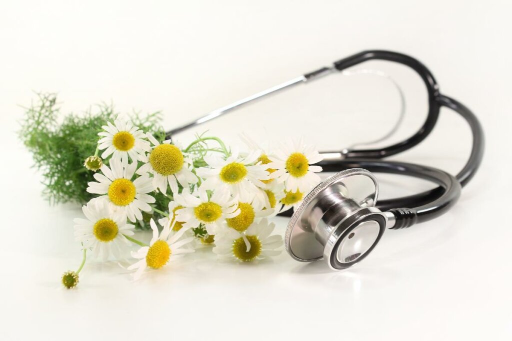 ШАНОВНІ ПРАЦІВНИКИ ГАЛУЗІ ОХОРОНИ ЗДОРОВ’Я!