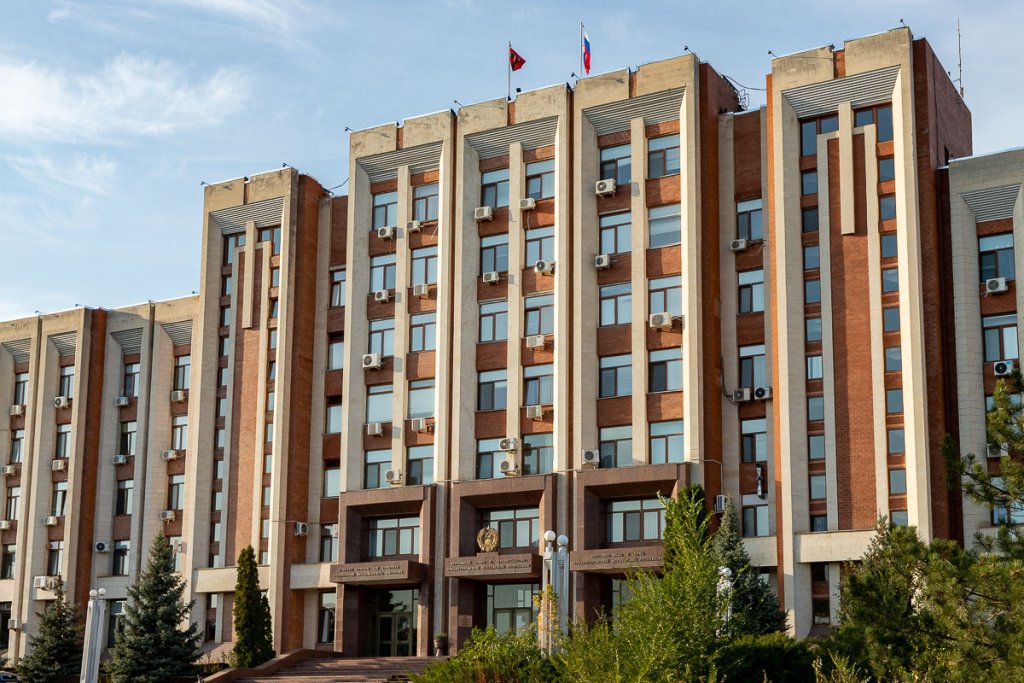 Про молодіжну  політику і не тільки