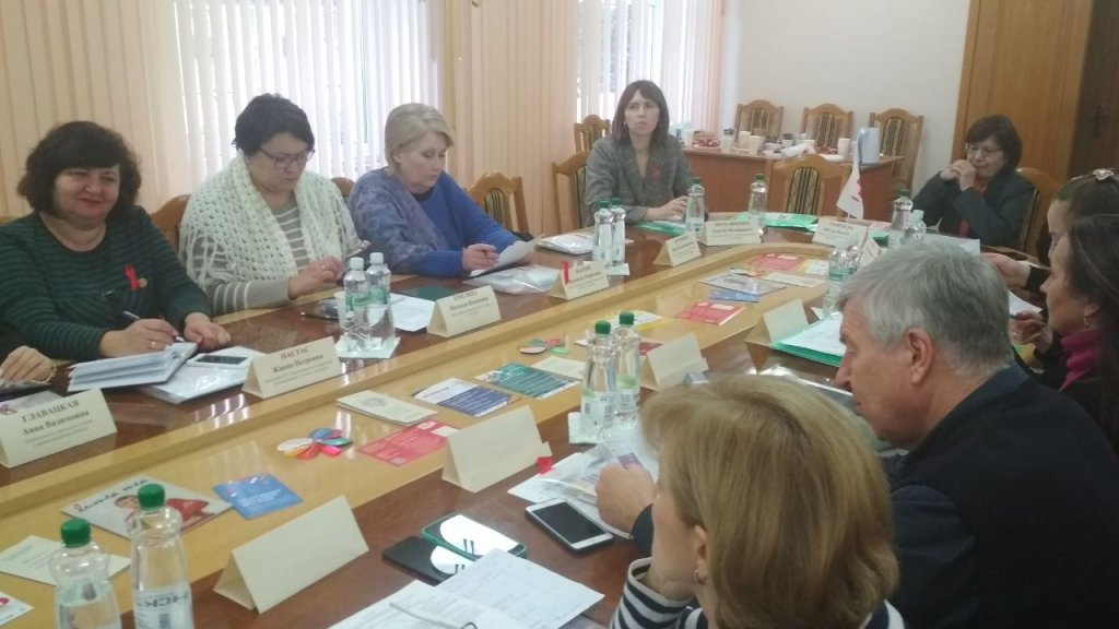 Як зупинити епідемію – фахівці шукають вихід