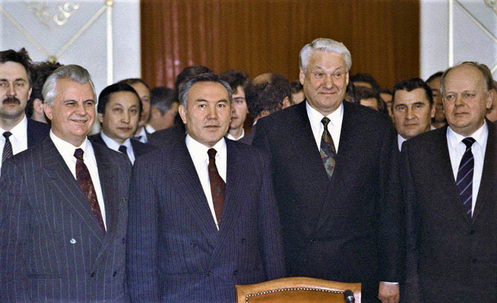 Угода на трьох: про створення СНД