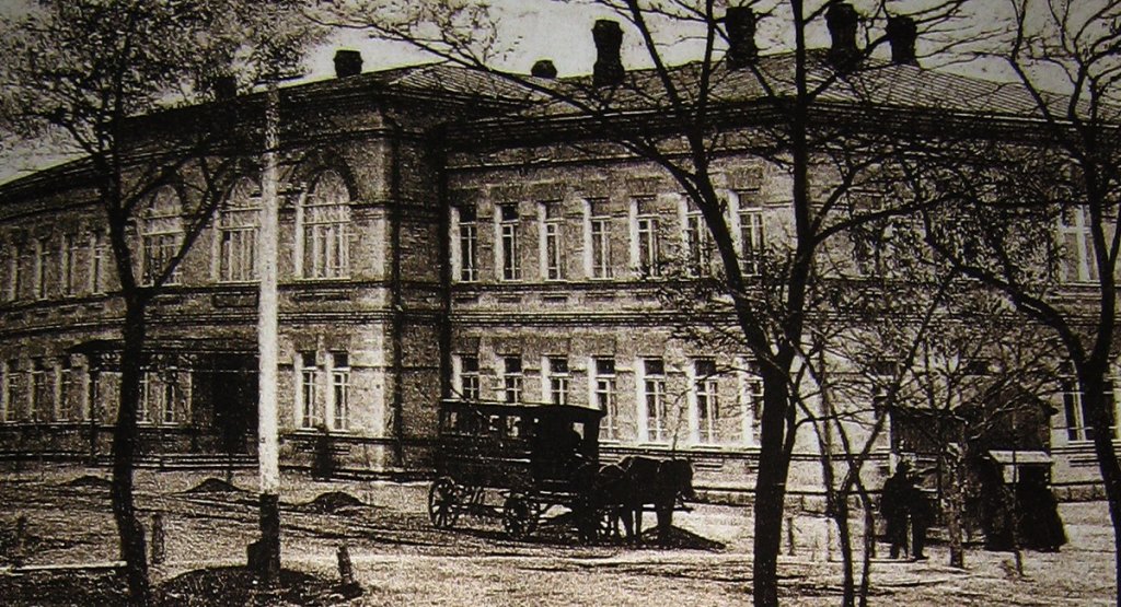 Не старять школу ювілеї, в ній – вічної юності політ