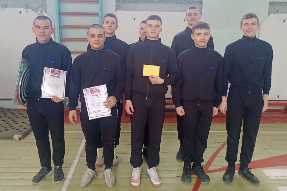 Служити Батьківщині  вони вміють