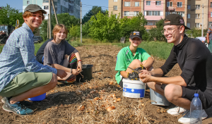 Перші кроки до самостійності