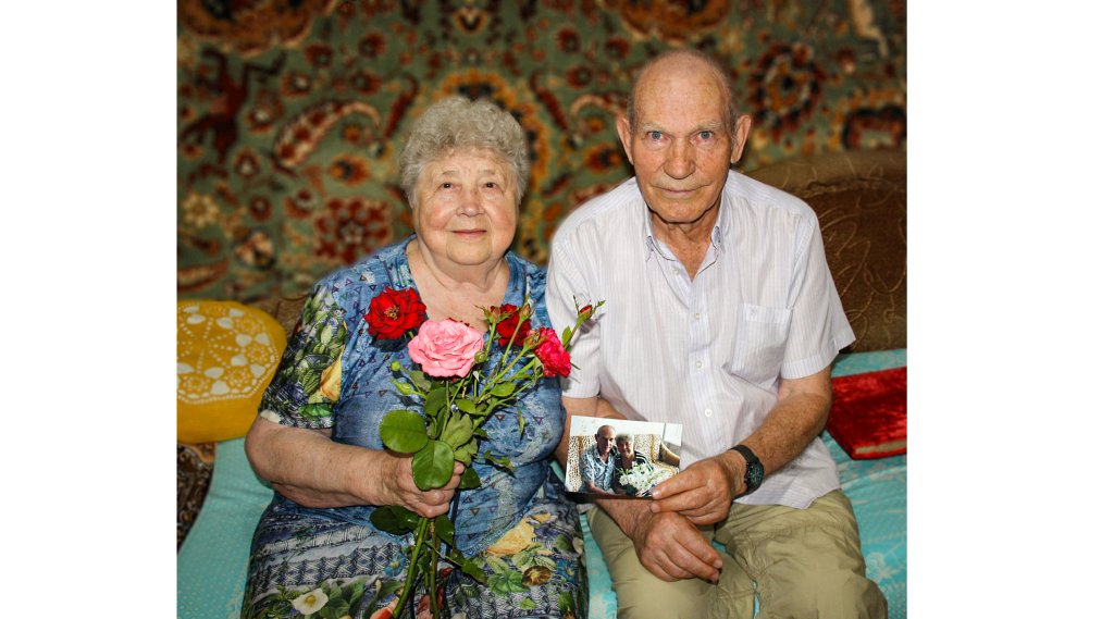 Кохання, запалене вогнями новорічного маскараду