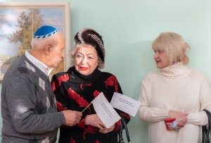 Світло переможе тьму