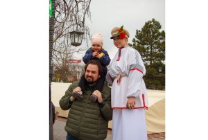 Весело відпочиваєемо, дружно зиму проводжаєемо!