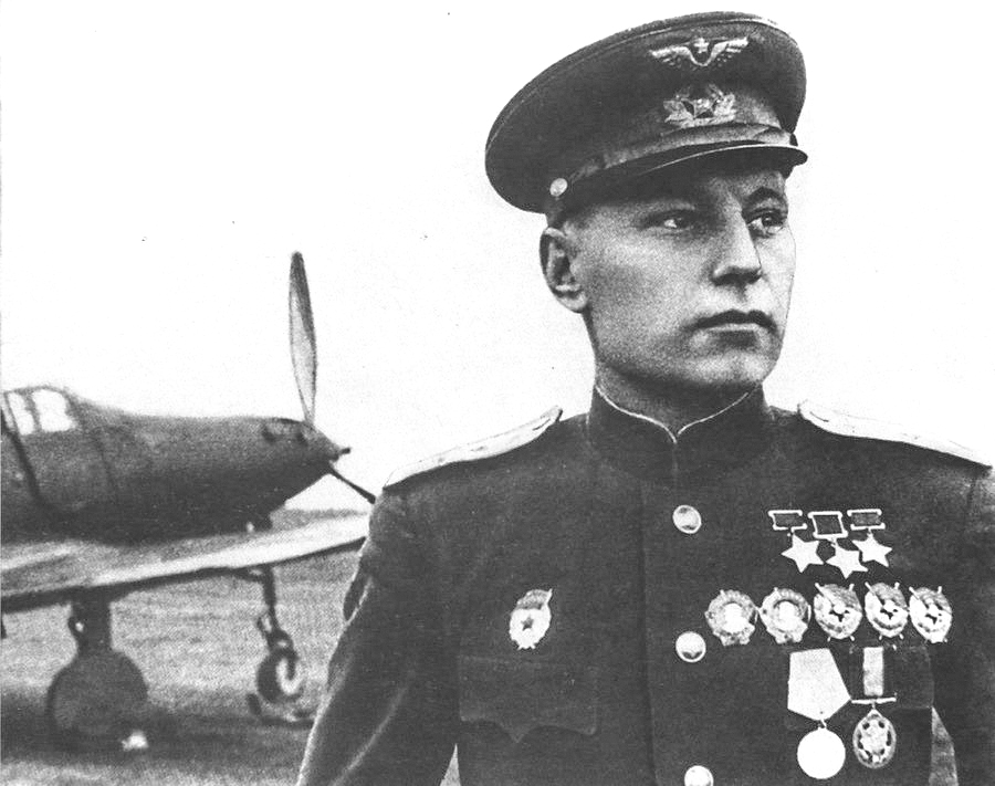 Однополчани називали його «Суворовим у повітрі»