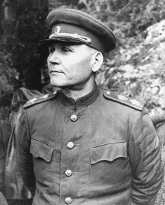 Приклад героїзму  радянських воїнів