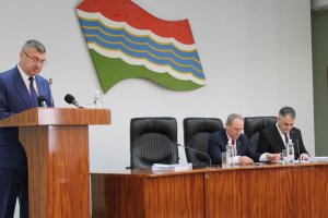 Про прибутки та видатки