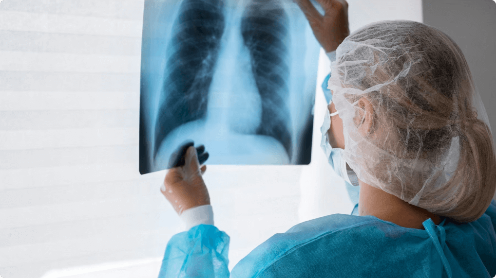 ЛІКАРІ  РАДЯТЬ:  хворобі краще запобігати