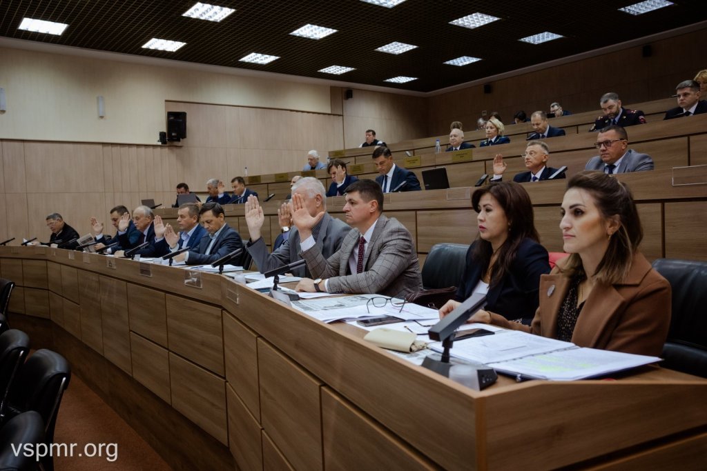 ВЕРХОВНА РАДА:  актуальні рішення