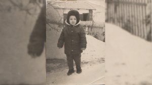 Дитинство моє, постривай, не поспішай…
