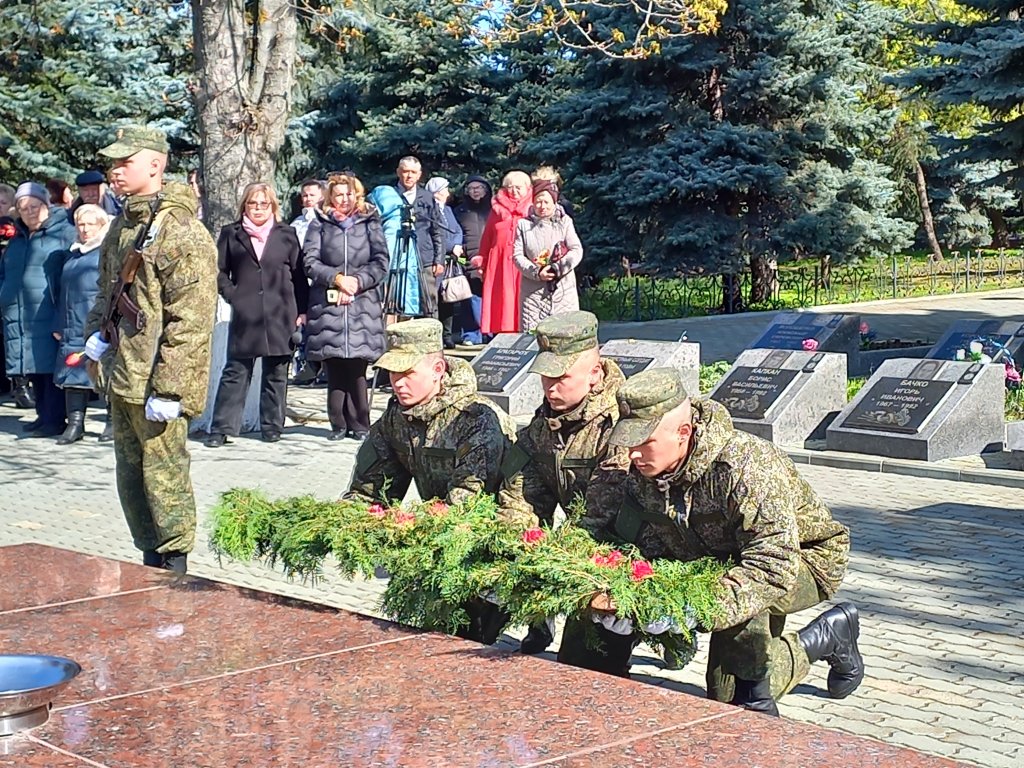 Весна визволення в ДУБОССАРАХ