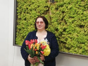 «Коли стою на березі ріки – То мовби все життя повз мене лине…»