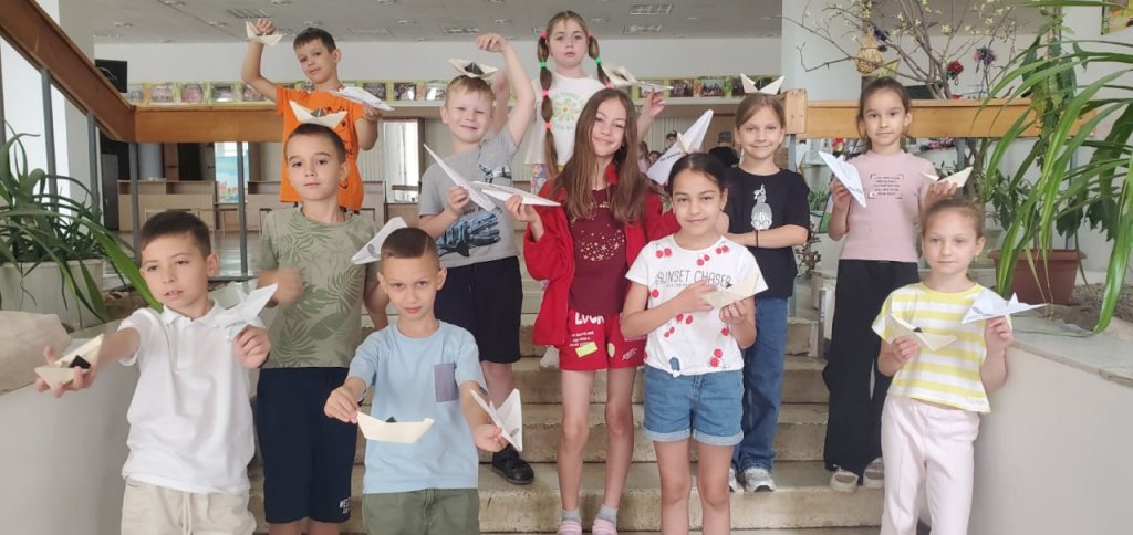 ЛІТО –  це маленьке життя