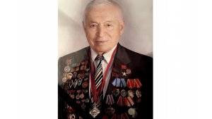 Як директор СТАВ ПОЛІТИКОМ
