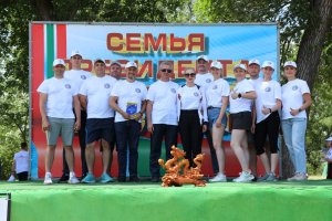 Спорт здоров’я зберігає  і республіку прославляє