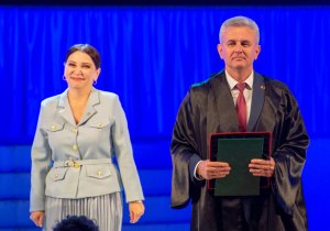 Світоч науки  та просвіти