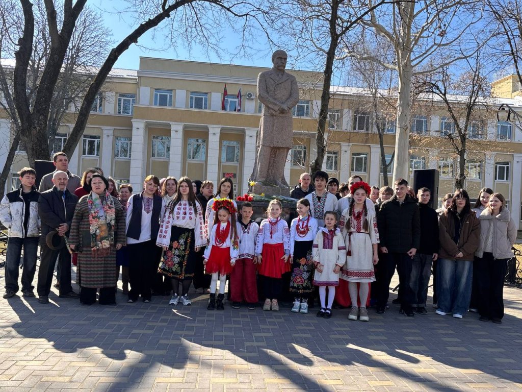 Не забудьте пом’янути незлим тихим словом…