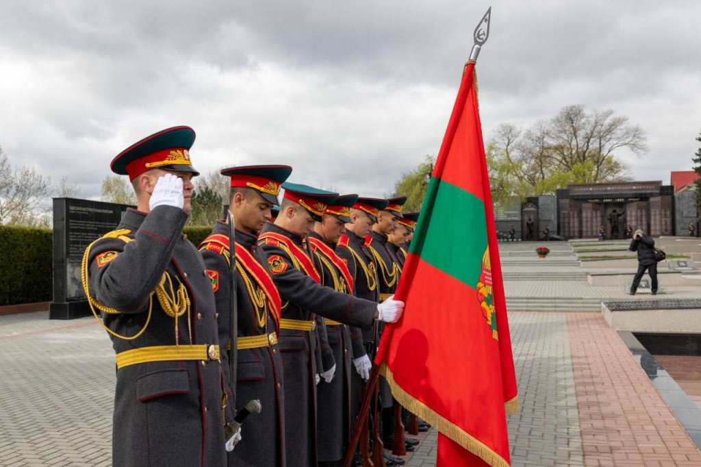 ХВИЛЯ ВИЗВОЛЕННЯ