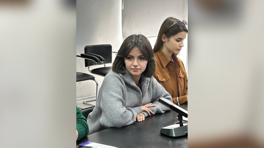 Відкриваючи світ омунікації