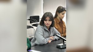 Відкриваючи світ омунікації