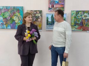 Виставка, сповнена світла