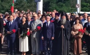 Це нашої історії рядки…