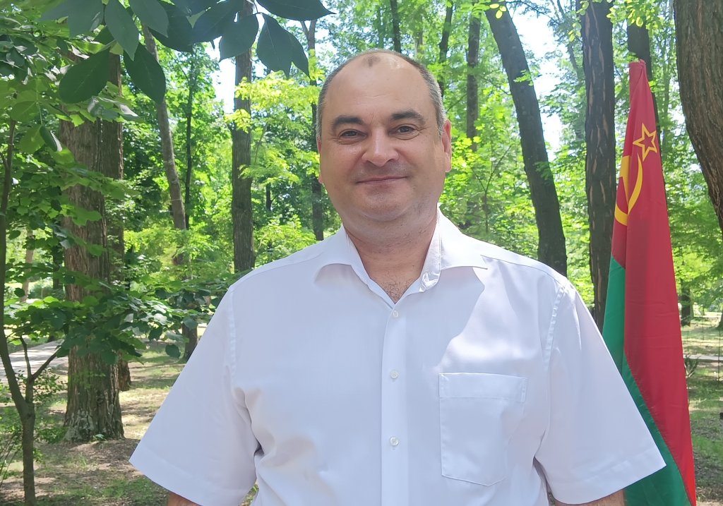 У ЦІЛОДОБОВОМУ РЕЖИМІ