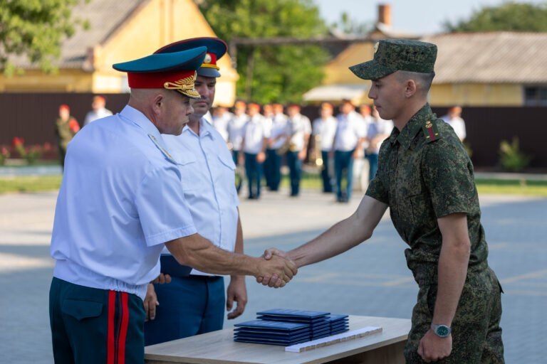 ОФІЦЕРСЬКІ ПОГОНИ як символ відповідальності