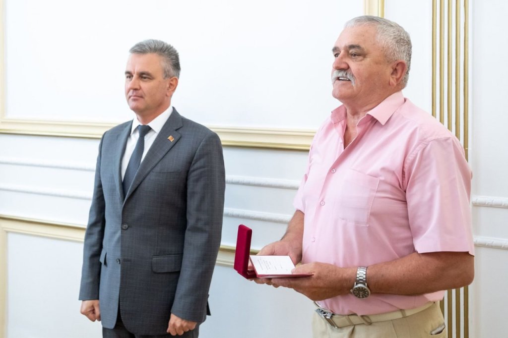 ЗОЛОТИЙ трудовий стаж