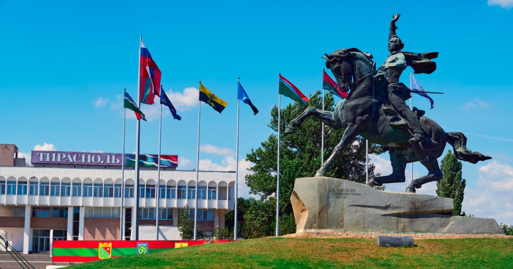ВСЕ НАВКОЛО РІДНЕ